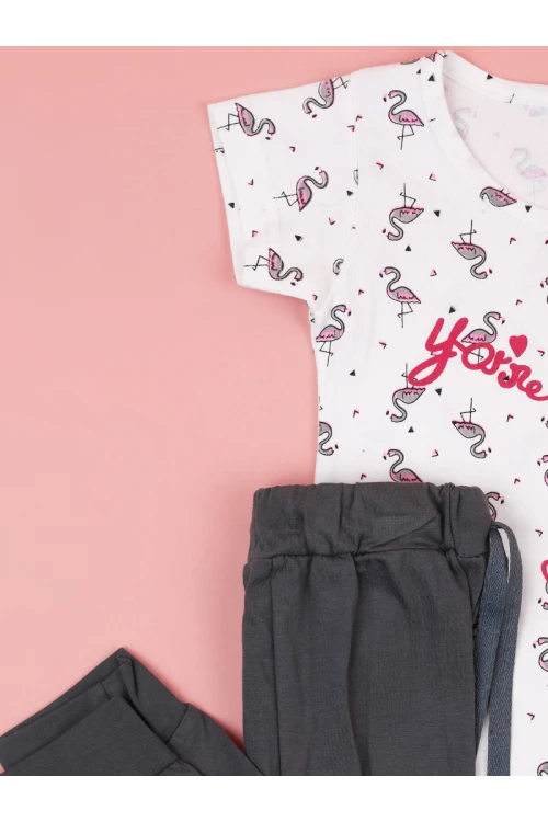 بنطلون بيجاما ساده مع تيشيرت بطبعات