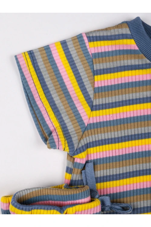 طقم بيجاما بارز الملمس بطبعات مخططة