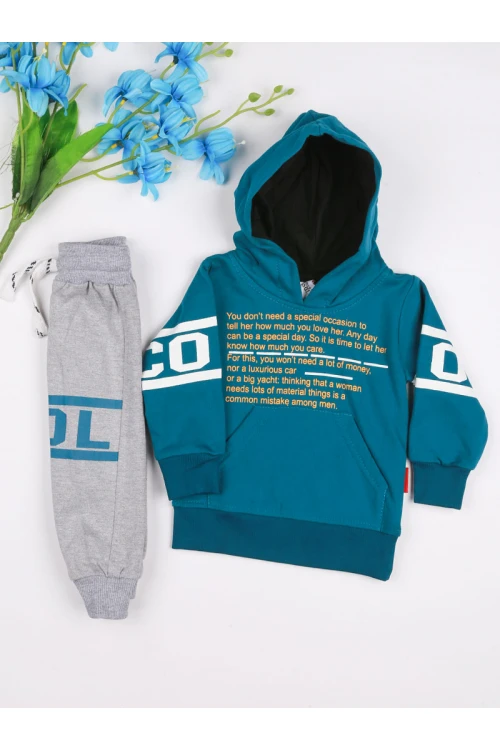 طقم شتوي بلوفر مع قبعة وبنطلون بخصر مطاطي