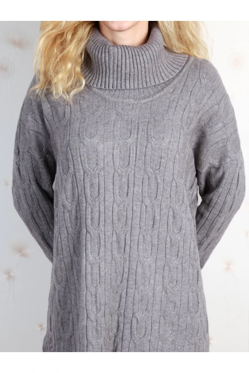 فستان قصير بارز الملمس بأكمام طويلة