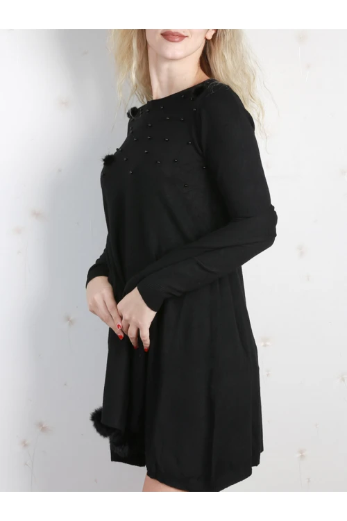 فستان شتوي بتفاصيل لؤلؤ مع شال