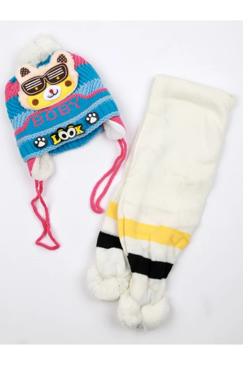 طقم شال مع قبعة شتوية مزينة بكرة فرو