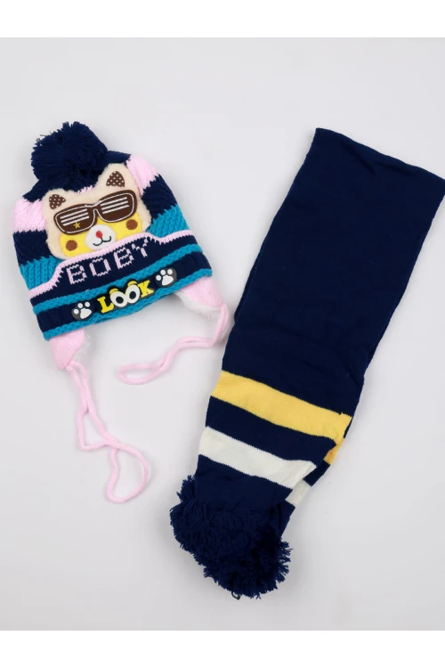 طقم شال مع قبعة شتوية مزينة بكرة فرو