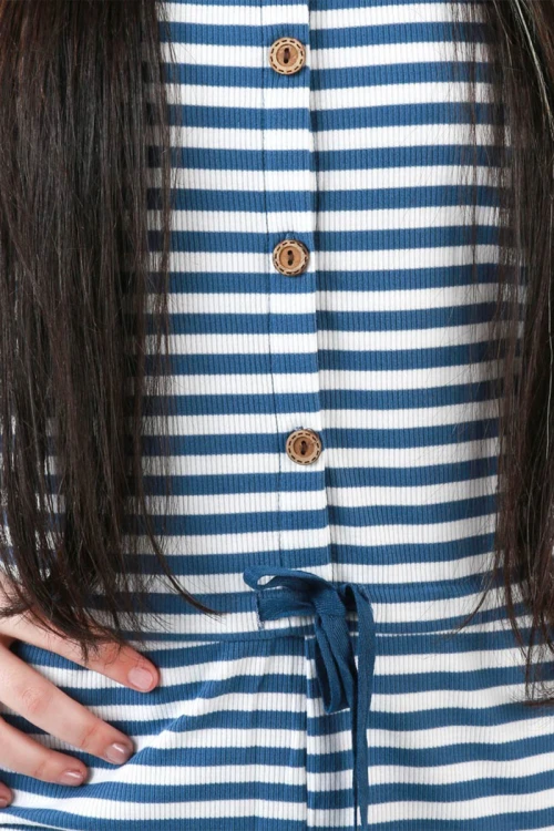 أفرول مخطط بجيوب  و حزام ربط