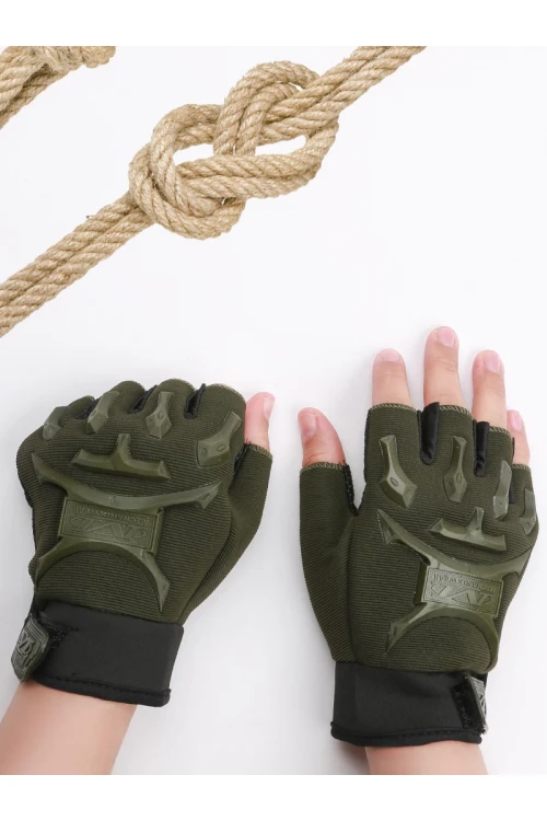 قفازات بارزة الملمس بطبعات