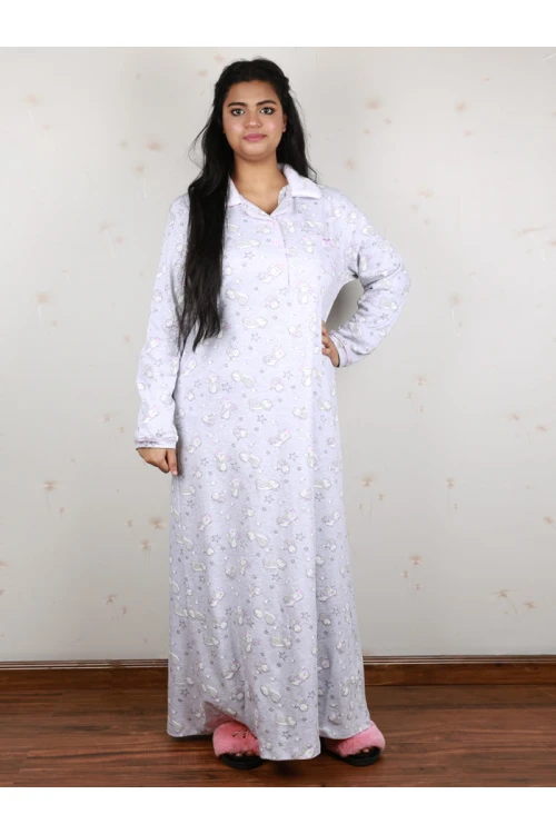 قميص مخمل و أكمام طويلة