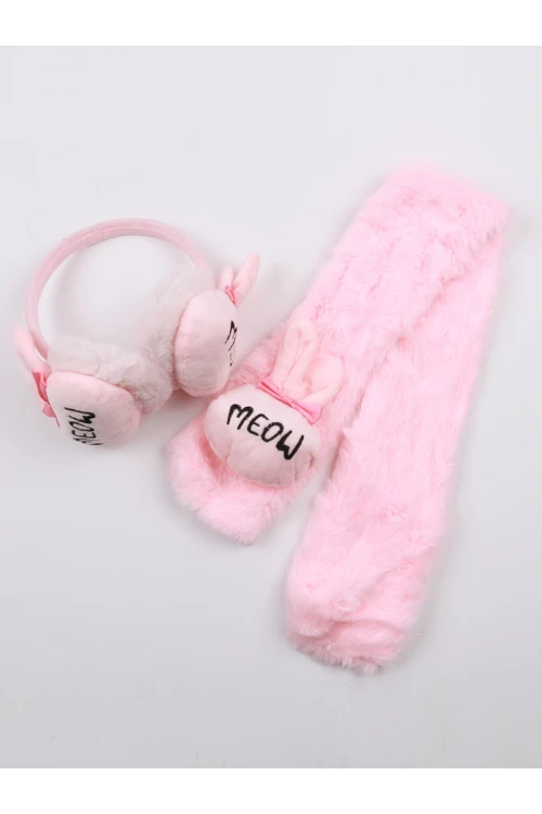 غطاء أذن مع شال بطبعات كتابة