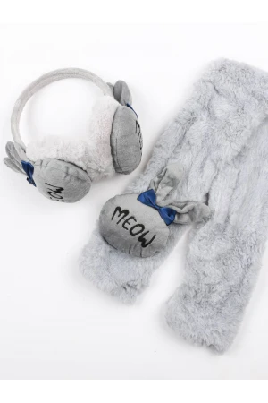 غطاء أذن مع شال بطبعات كتابة