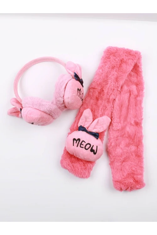 غطاء أذن مع شال بطبعات كتابة