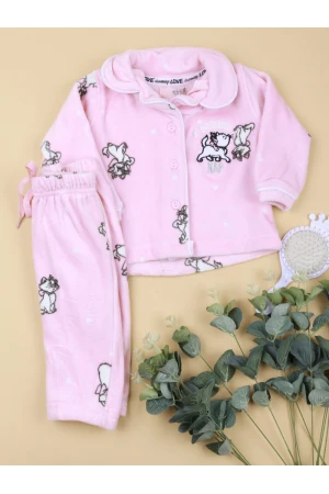 طقم بيجاما شتوية مع تيشيرت بأزرار اغلاق