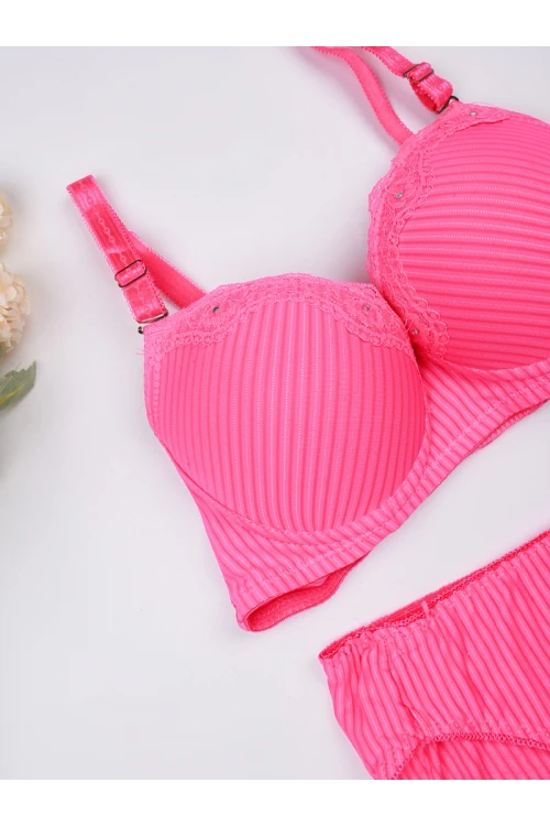 طقم داخلي مضلع صدرية مع سروال