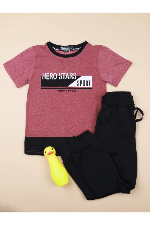 بنطلون رياضي سادة مع تيشيرت بأكمام قصيرة