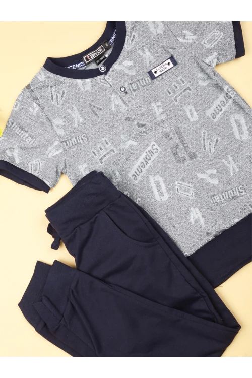 طقم بنطلون بخصر مطاطي مع تيشيرت بطبعات