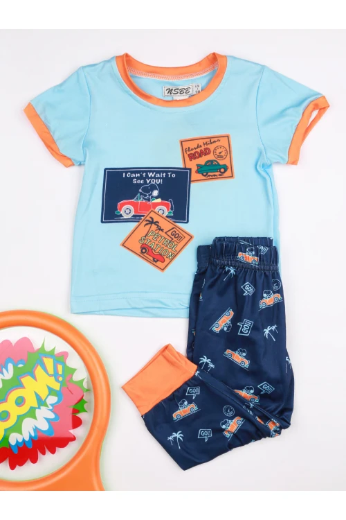 بنطلون بيجاما بطبعات مع تيشيرت بأكمام قصيرة