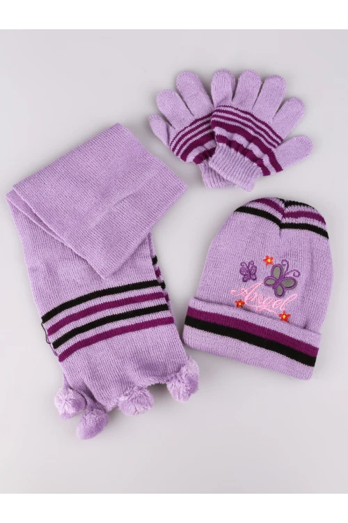 طقم شال مع قبعة و قفازات مزينة بطبعات