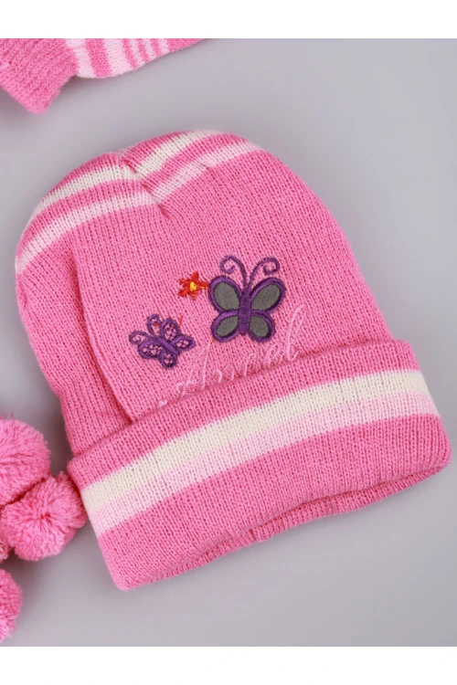 طقم شال مع قبعة و قفازات مزينة بطبعات