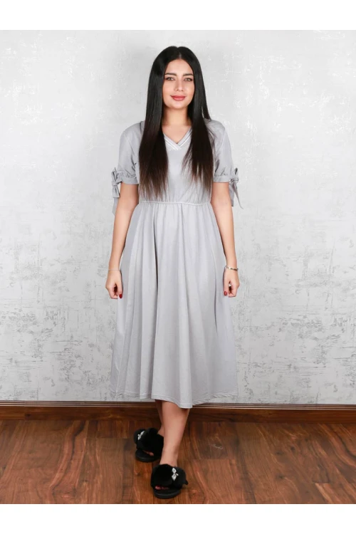 فستان قصير بخصر مطاطي و أكمام قصيرة