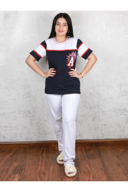 طقم بنطلون ساده مع تيشيرت بأكمام قصيره