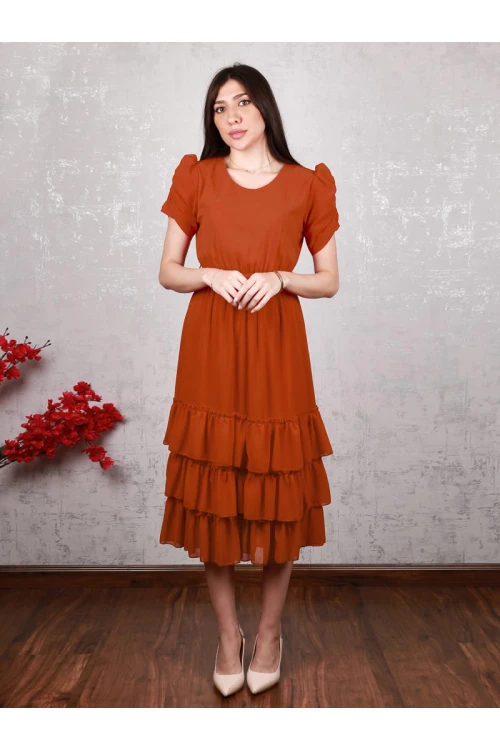 فستان سادة طبقات بأكمام قصيرة كشكش