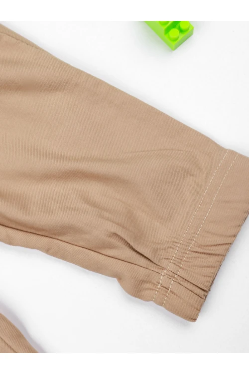 طقم تيشيرت مزخرف مع بنطلون بخصر مطاطي