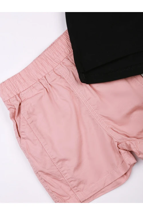 شورت سادة بخصر مطاطي مع تيشيرت بياقة ضيقة