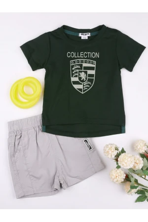 شورت سادة بخصر مطاطي مع تيشيرت بياقة ضيقة