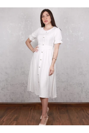 فستان سادة بياقة دائرية و أكمام قصيرة