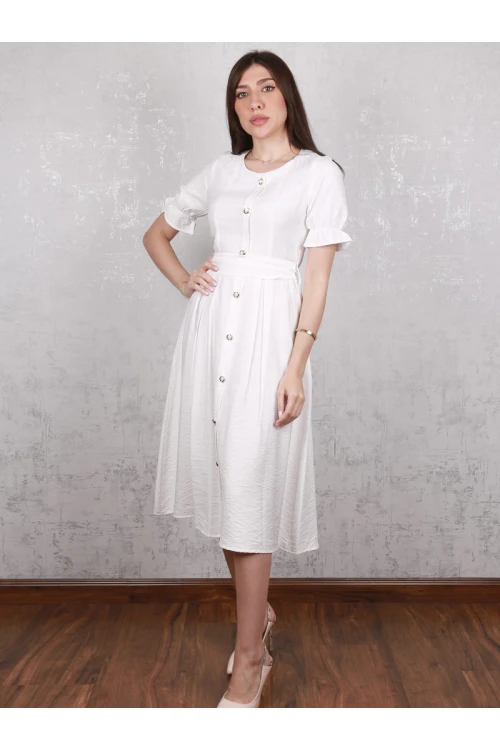 فستان سادة بياقة دائرية و أكمام قصيرة