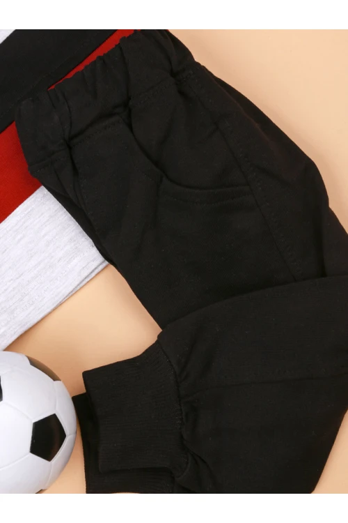 طقم بنطلون رياضي مع تيشيرت بأكمام قصيرة