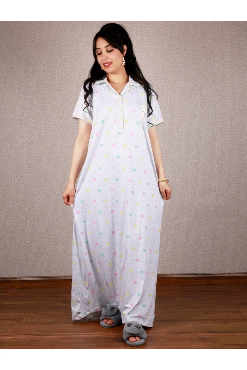 قميص طويل منقط بأزرار إغلاق