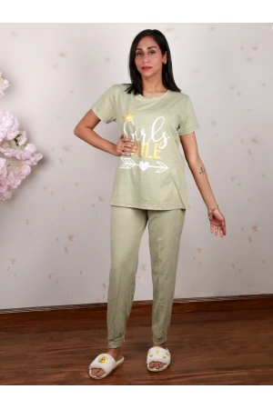بيجاما بنطلون بأطراف مطاطية مع تيشيرت