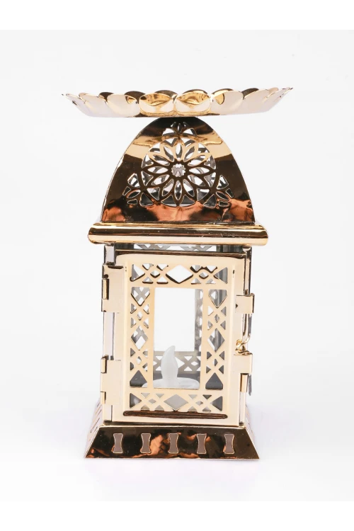 فانوس زجاج بتصاميم مفرغة