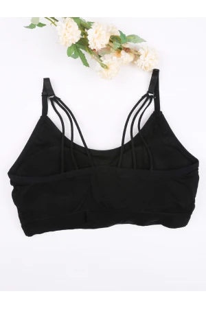 صدرية سبورت سادة بحمالات نحيفة