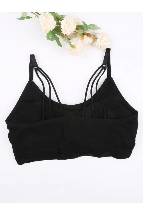 صدرية سبورت سادة بحمالات نحيفة