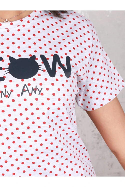 بيجاما بنطلون سادة مع تيشيرت منقط