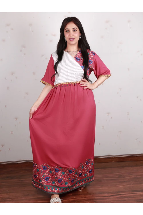 جلابية طويلة بأكمام قصيرة و طبعات