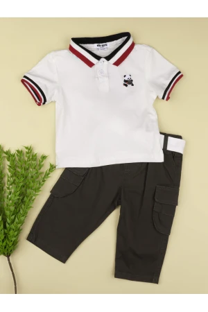 طقم بنطلون كاجوال مع تيشيرت بأكمام قصيرة