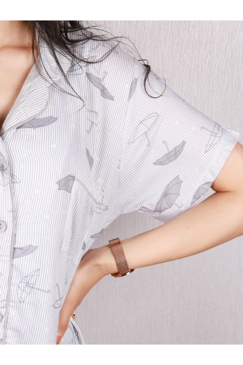 قميص بأزرار إغلاق و أكمام قصيرة