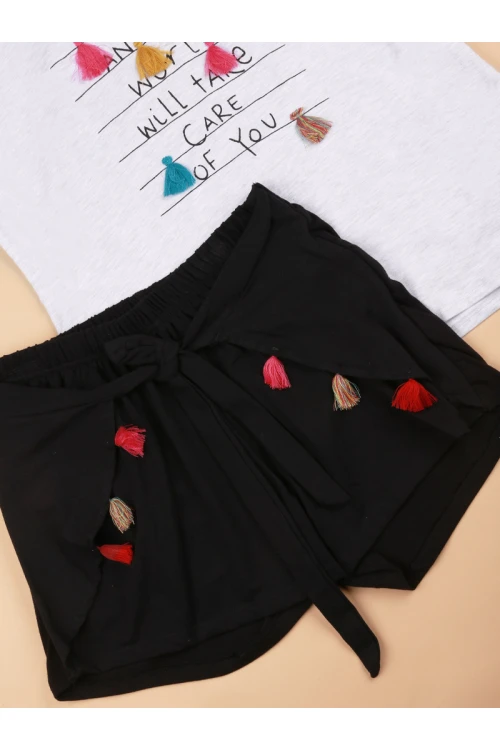 شورت بربطة أمامية مع تيشيرت دون أكمام