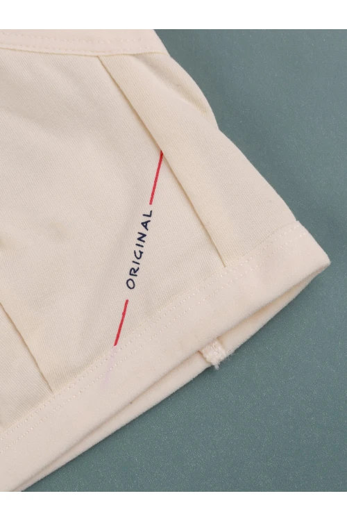 صدرية رياضية بحمالات رفيعة