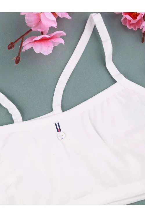 صدرية رياضية بحمالات رفيعة