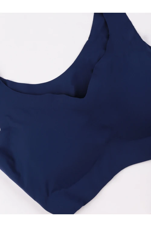 صدرية رياضية مبطنة مع حمالات عريضة