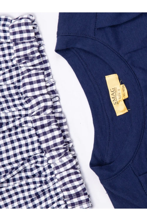 بيجاما بنطلون كاروهات مع تيشيرت بأكمام قصيرة