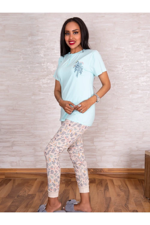 بيجاما بنطلون بطبعات مع تيشيرت بأزرار