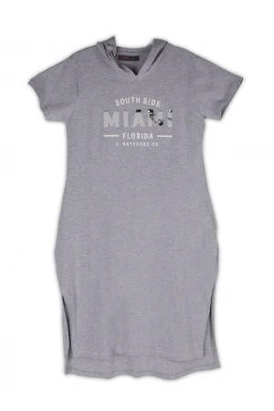 قميص نسائي قصير بفتحات جانبية مع قبعة