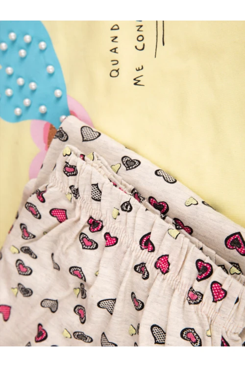 بيجاما بنطلون بطبعات قلب مع تيشيرت