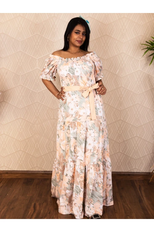 فستان طويل بتفاصيل مطاط مزين بطبعات زهور