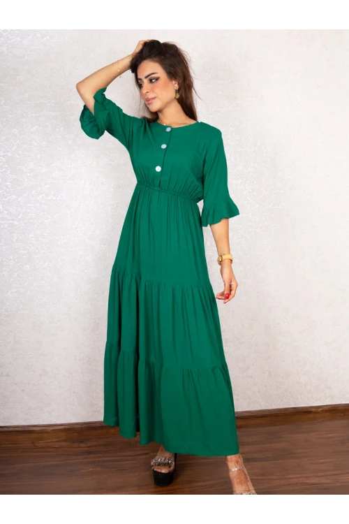 فستان طبقات بأكمام متوسطة الطول