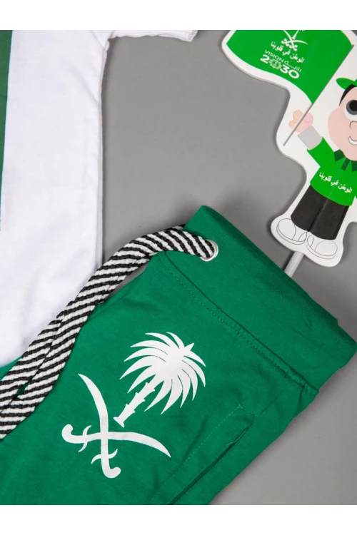 طقم ولادي بنطلون مع تيشيرت لليوم الوطني