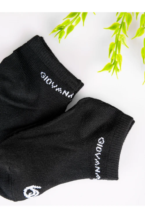 طقم جوارب من 3 أزواج